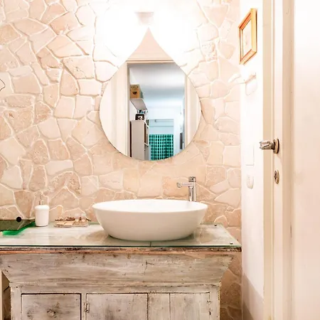 Appartamento Pietra Di Mare - Affitti Brevi Italia