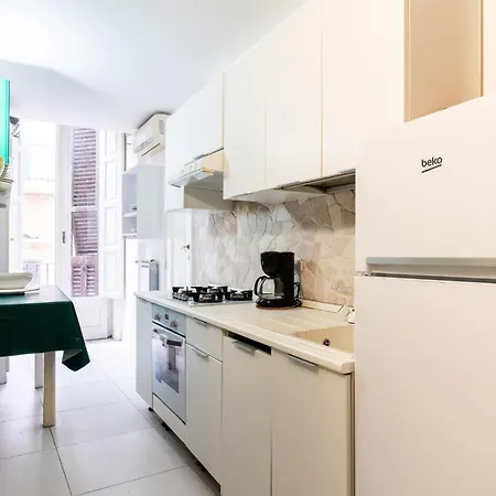 Pietra Di Mare - Affitti Brevi Italia * בארי